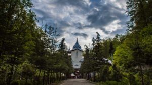 Mănăstirea Sf Cruce. FOTO Arhiva FIJET România